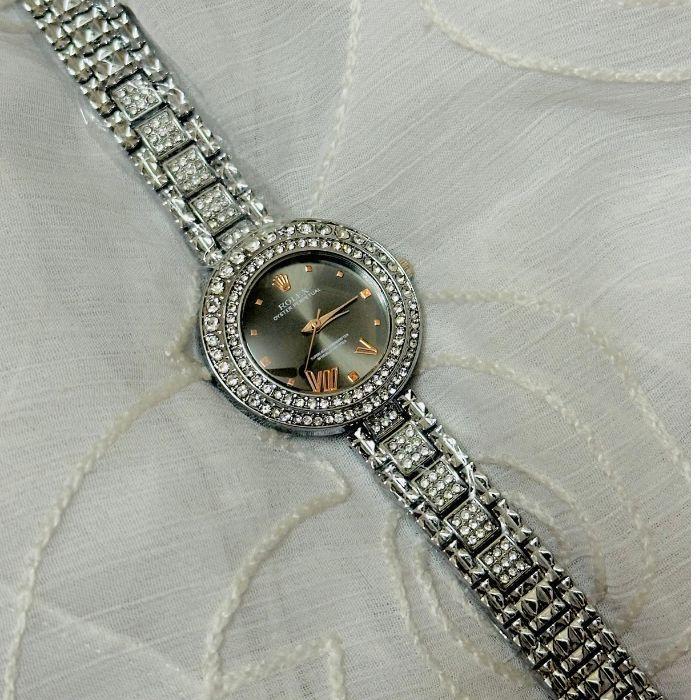 Women's Quartz Chain Strap Watch