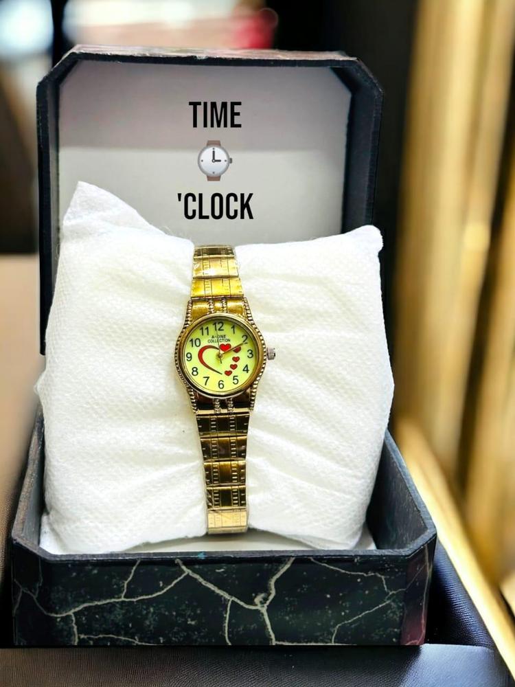 Women's Stylish Analogue Watch