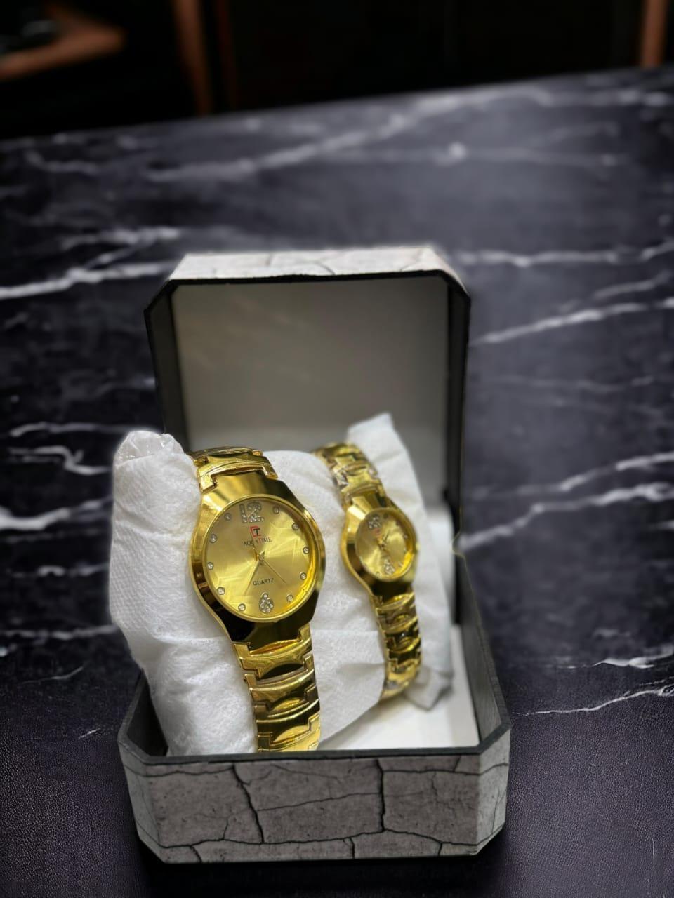 Trendy Couple's Analogue Watch