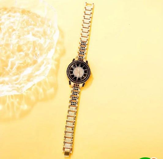 Stylish Women's Golden Stainless Steel Watch
